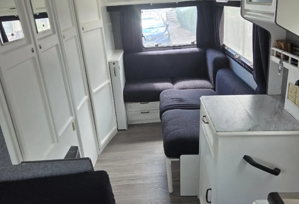 Elddis Autostratus 1998