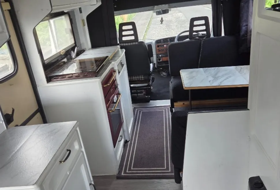 Elddis Autostratus 1998