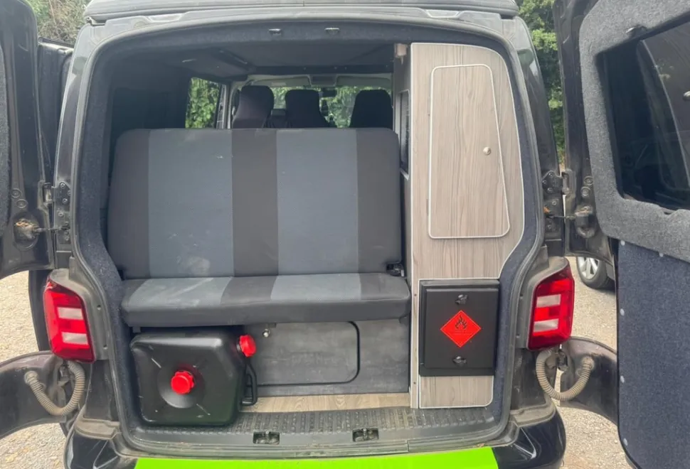 Volkswagen transporter T6 2017