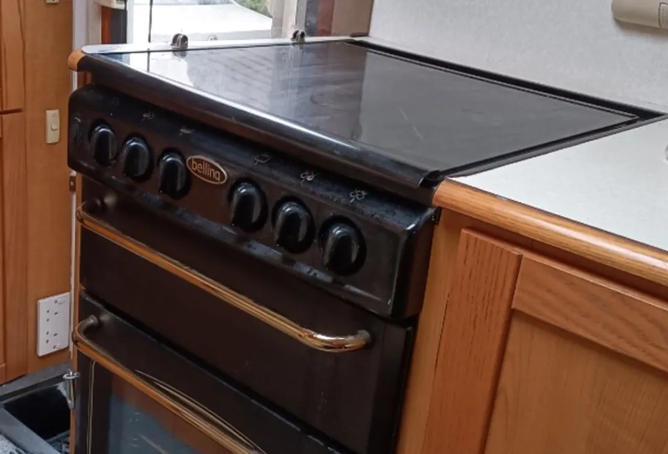 Auto-Trail Arapaho 2002