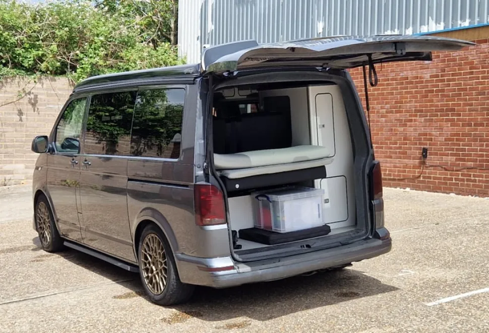 Volkswagen Transporter T6.1 T30 H-LINE 2020