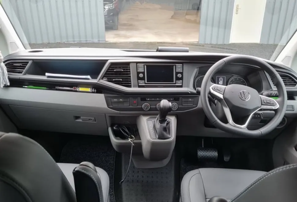 Volkswagen Transporter T6.1 SWB 2023