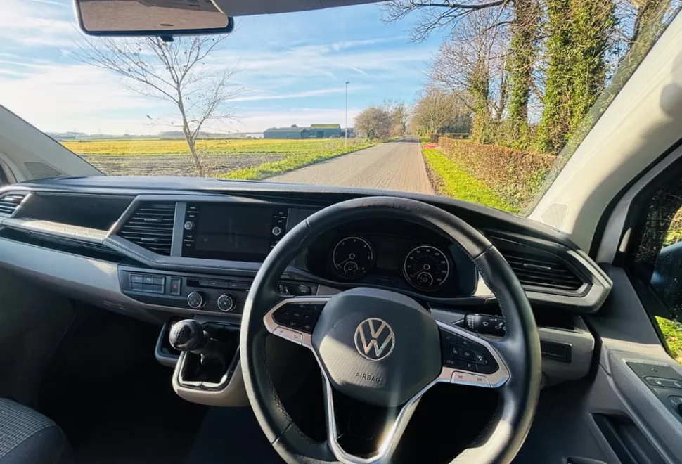 Volkswagen Transporter 2023