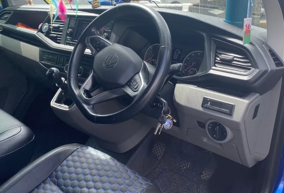 Volkswagen T6.1 2022
