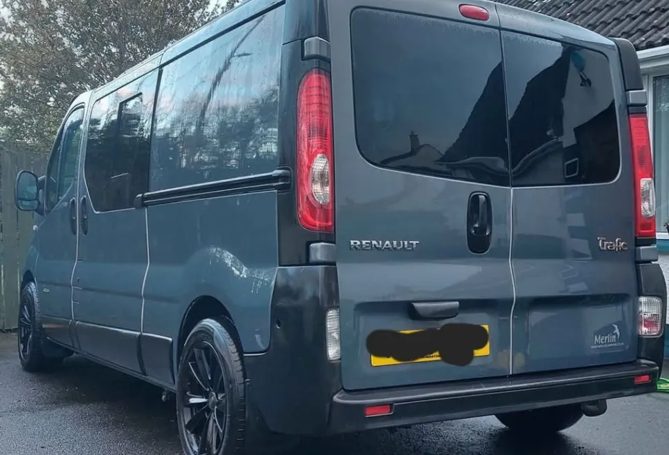 Renault Trafic 2.0 LWB 2012