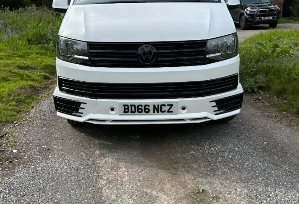 Volkswagen T30 2016