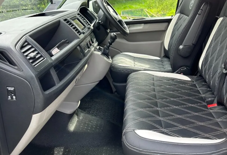 Volkswagen T30 2016