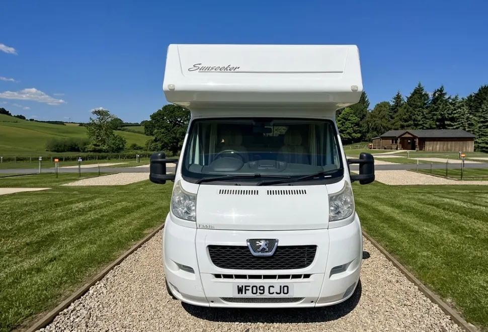 Elddis sunseeker 2009
