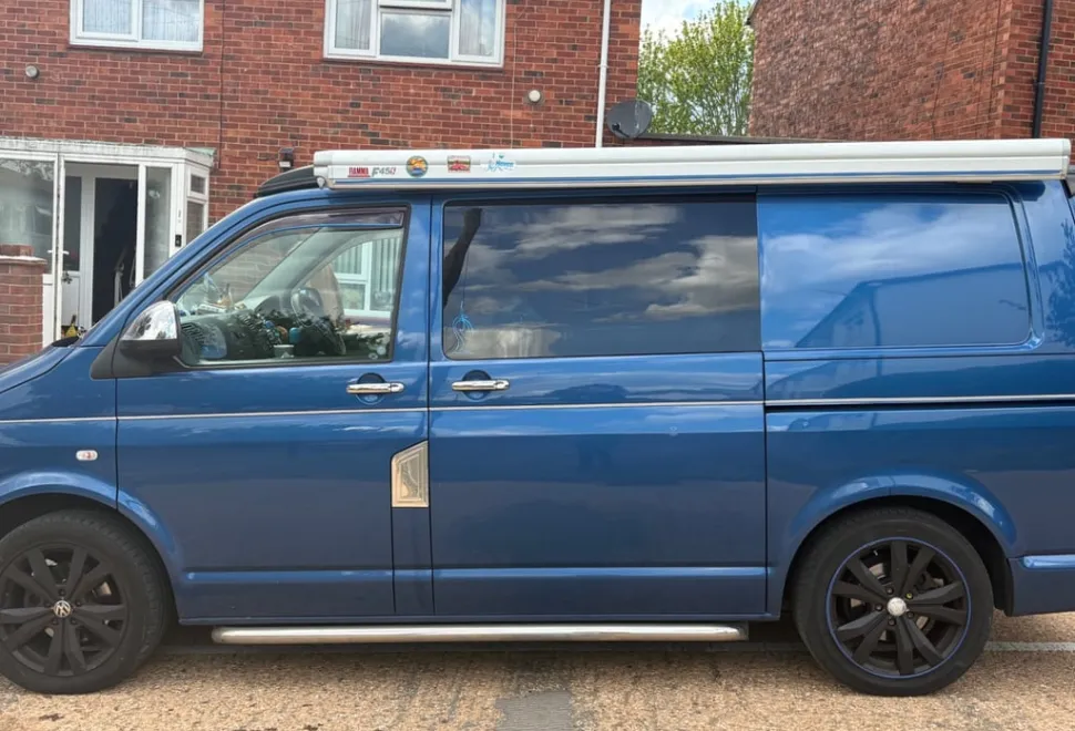 Volkswagen T5 vw campervan 2012