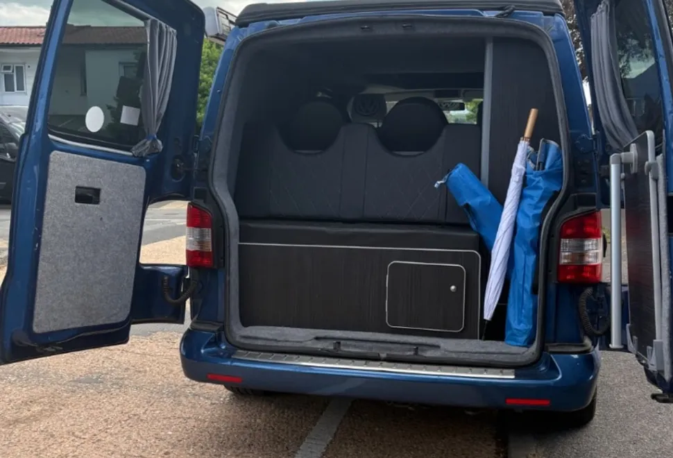 Volkswagen T5 vw campervan 2012