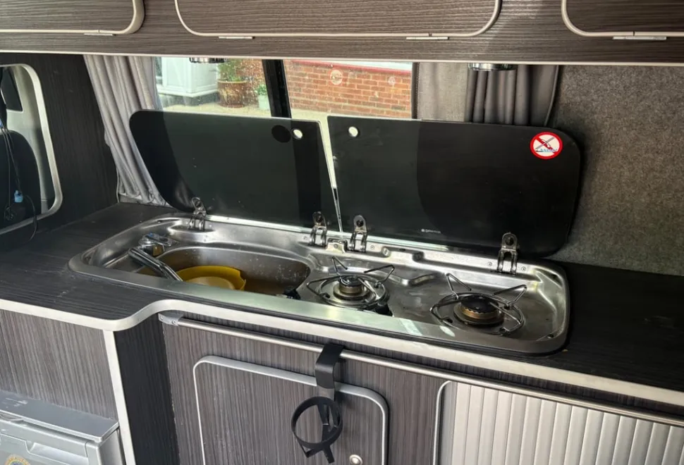 Volkswagen T5 vw campervan 2012