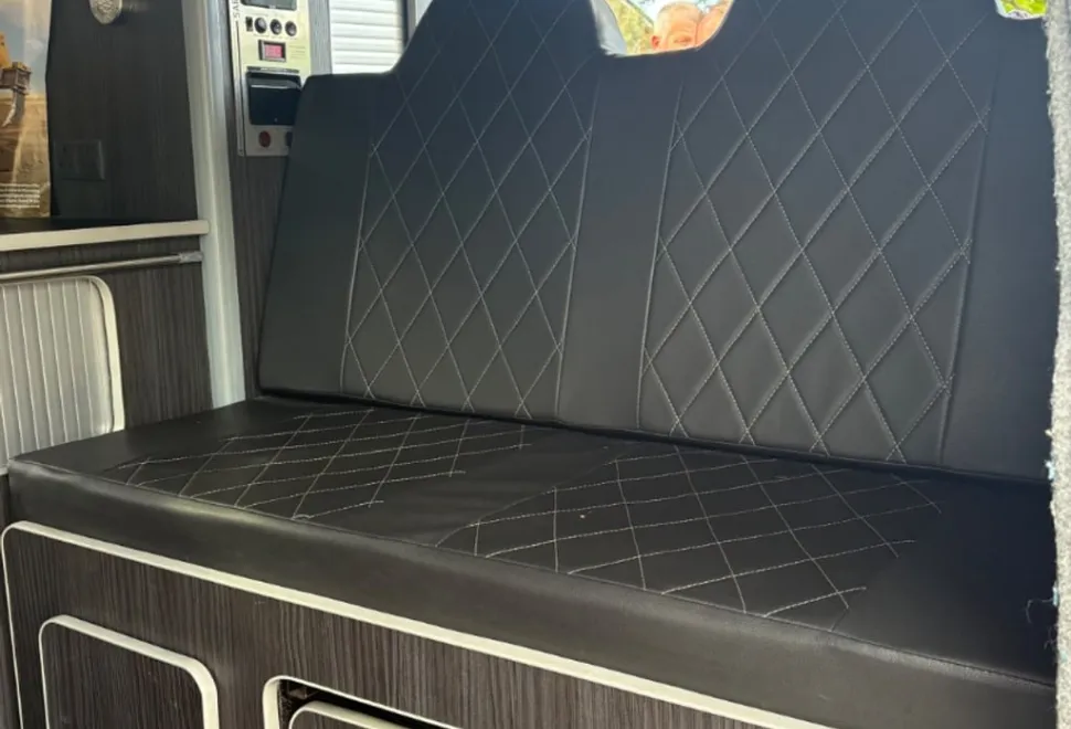 Volkswagen T5 vw campervan 2012