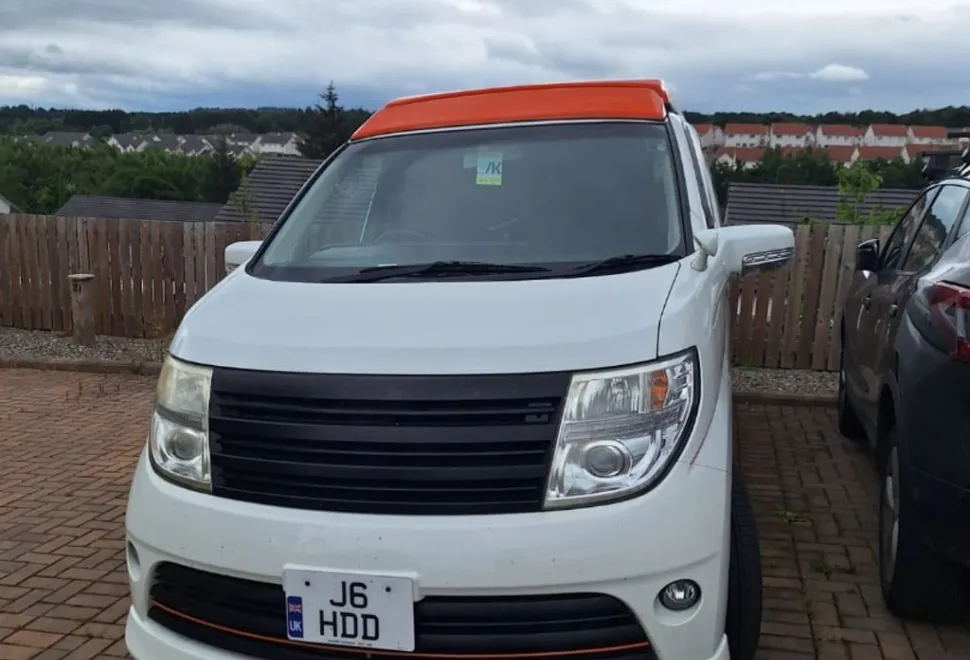Nissan el grand 2007