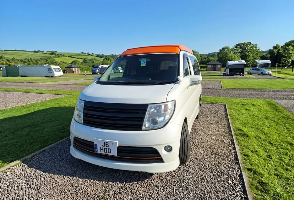 Nissan el grand 2007