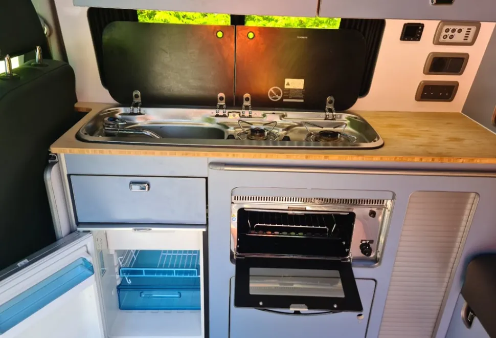 Volkswagen T6.1 2020