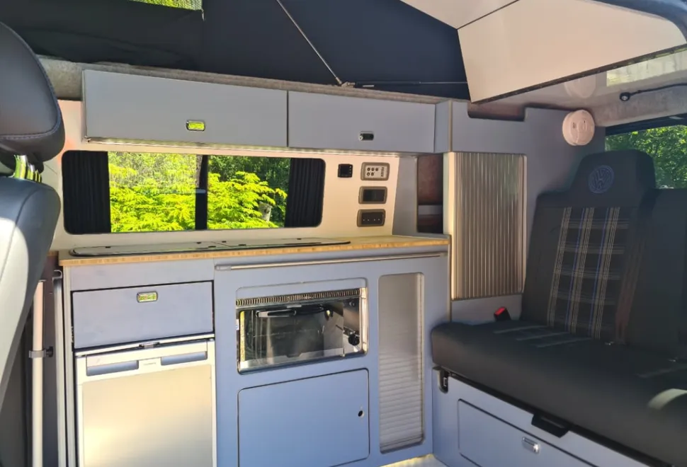 Volkswagen T6.1 2020