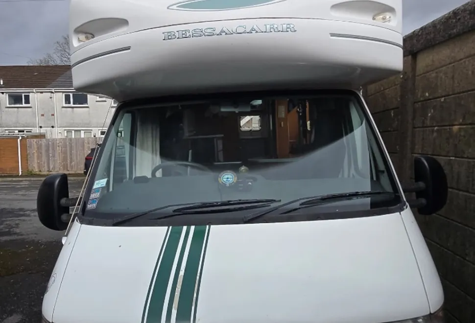 Bessacar E745 2001
