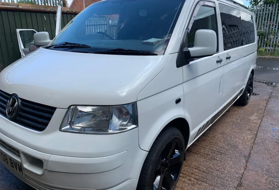 Volkswagen T30(T5) 2.5TDI LWB 2008