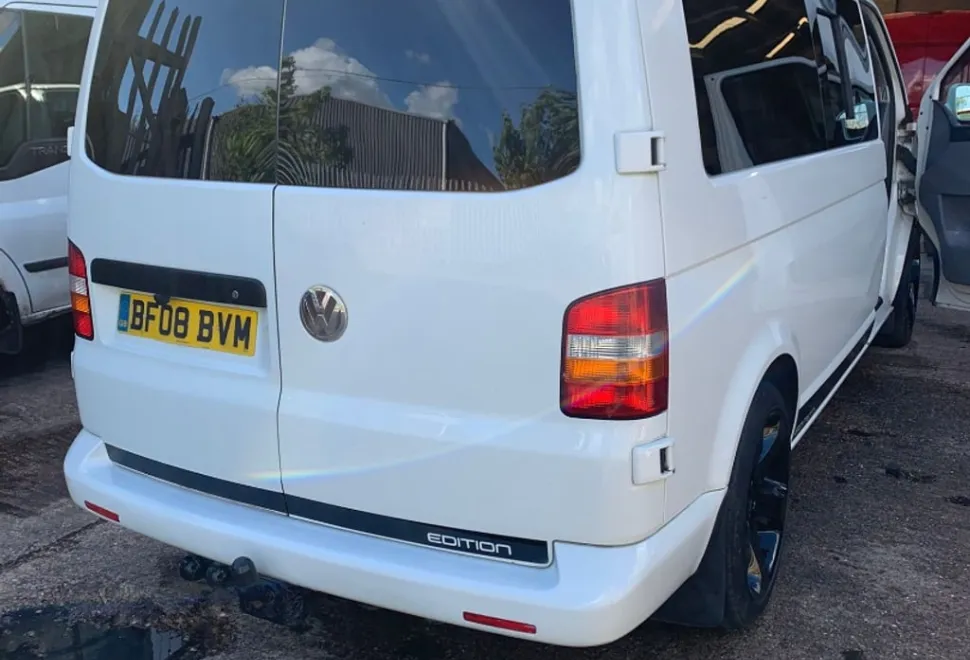 Volkswagen T30(T5) 2.5TDI LWB 2008