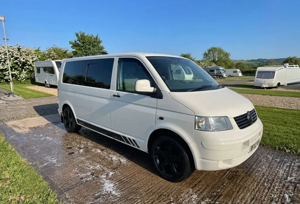 Volkswagen T30(T5) 2.5TDI LWB 2008