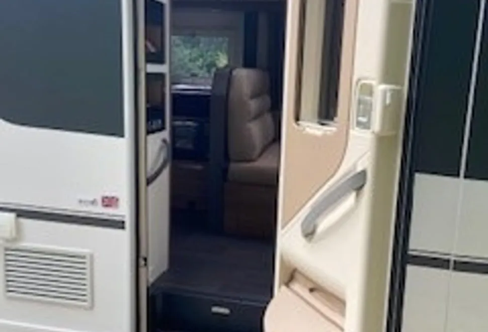 Adria Coral Exess 670 S 2020
