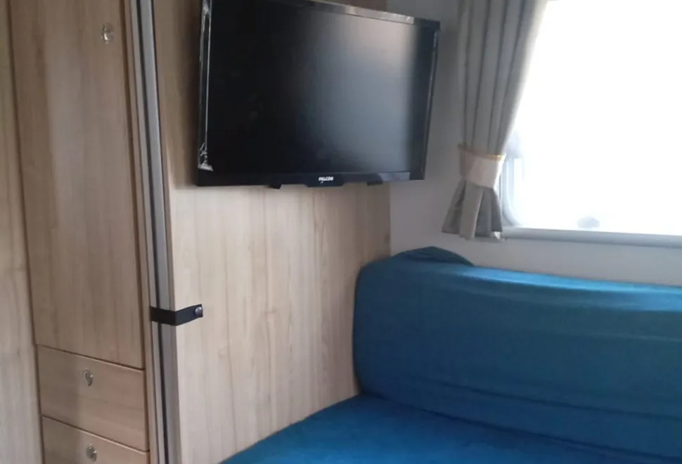 Elddis 196 autoquest evolution 6 berth 2017