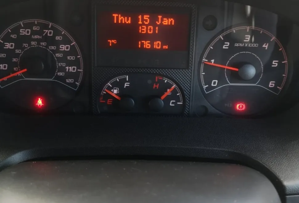 Elddis 196 autoquest evolution 6 berth 2017