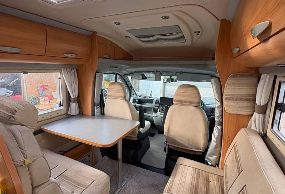 Adria coral s680sp 2007