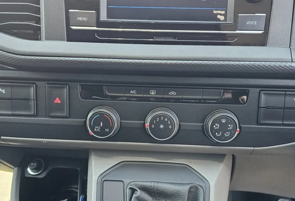 Volkswagen Transporter T30 Highline TDI Semi-Auto 2021