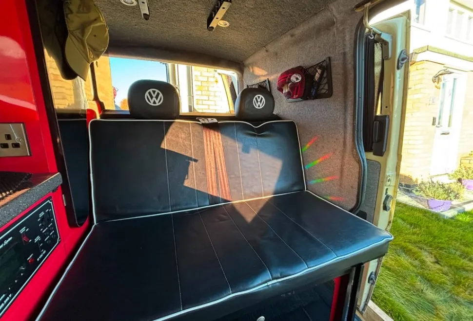 Volkswagen Transporter T4 TDI SWB 2001