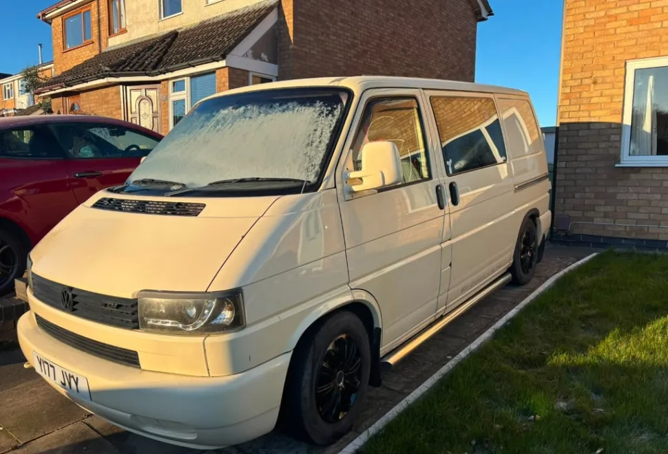 Volkswagen Transporter T4 TDI SWB 2001