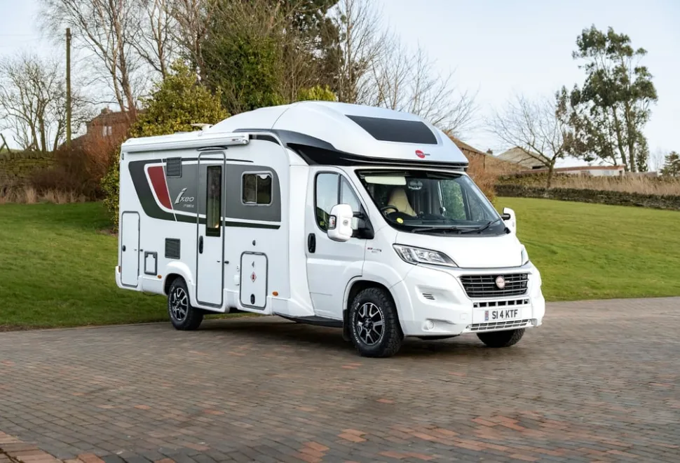 Burstner Ixeo TL680 G 2017