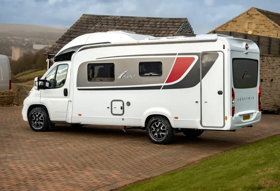 Burstner Ixeo TL680 G 2017
