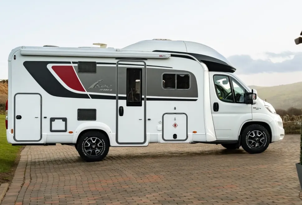 Burstner Ixeo TL680 G 2017