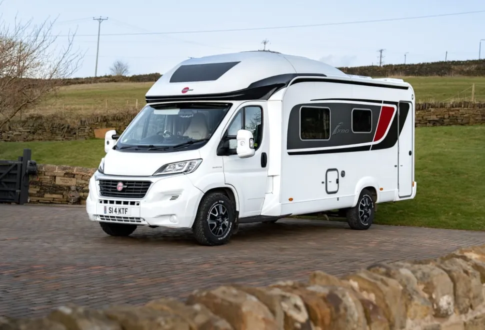 Burstner Ixeo TL680 G 2017
