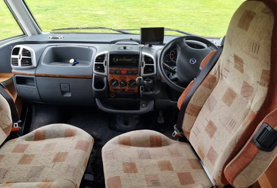 Burstner Elegance 821i 2005