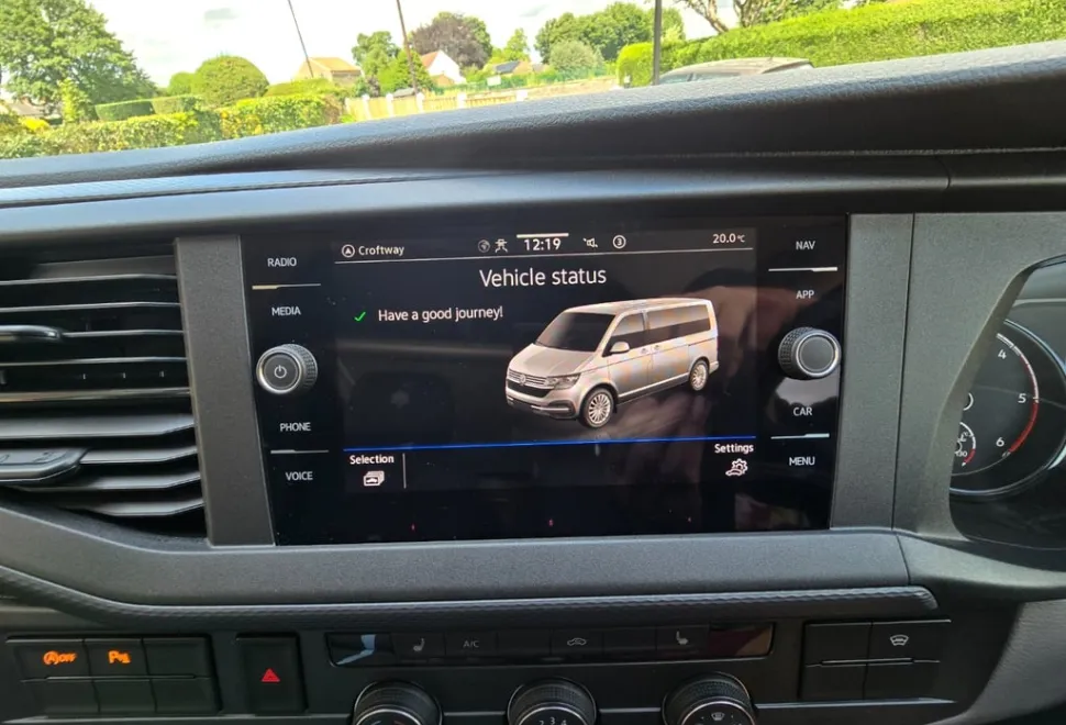 Volkswagen Transporter 2024