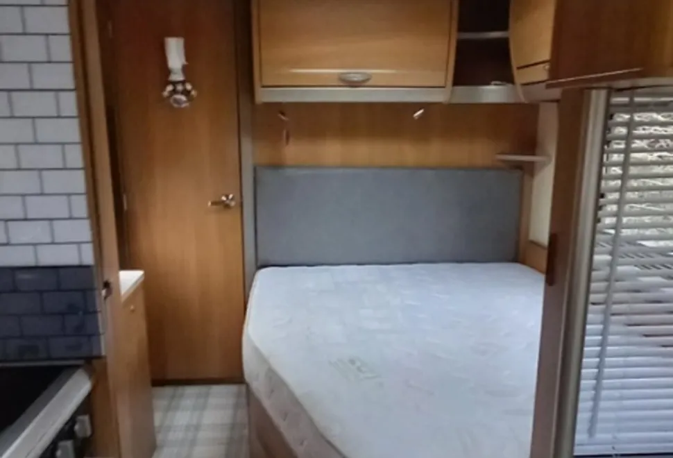 Swift Kontiki 659 2011