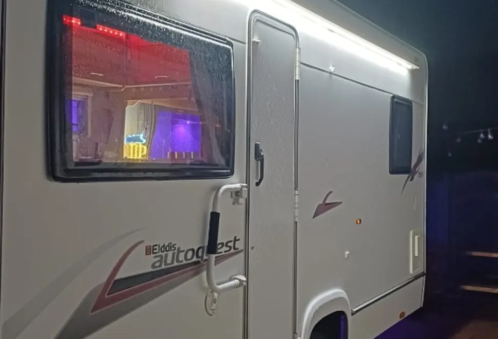 Elddis Autoquest 155 2009
