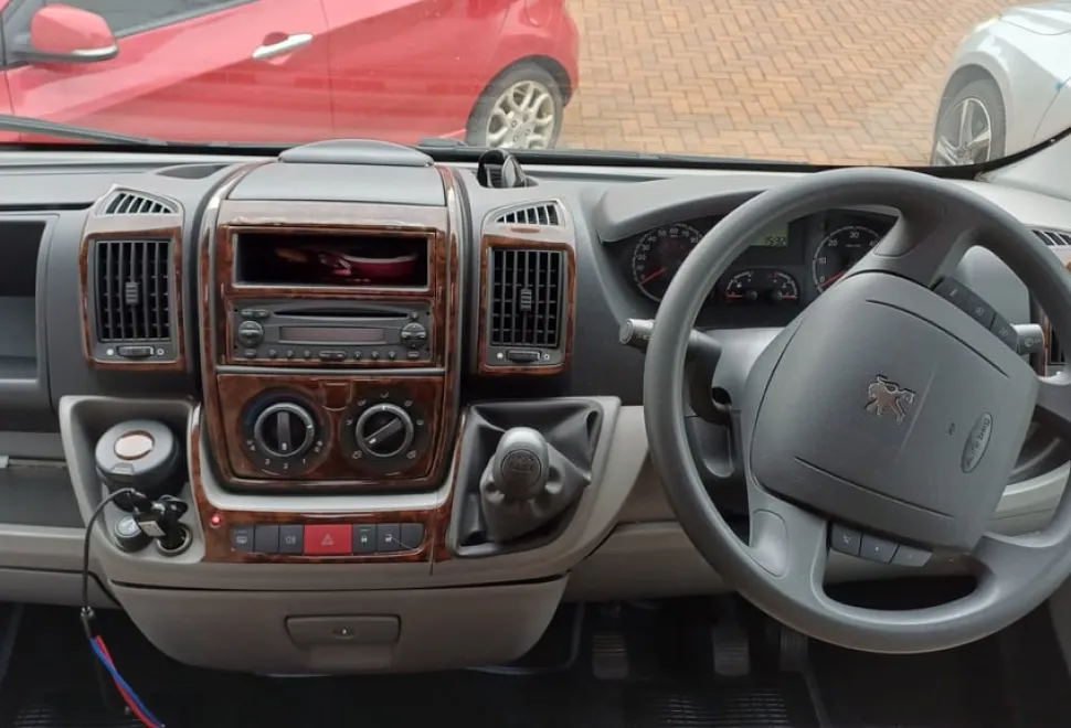 Elddis Autoquest 155 2009