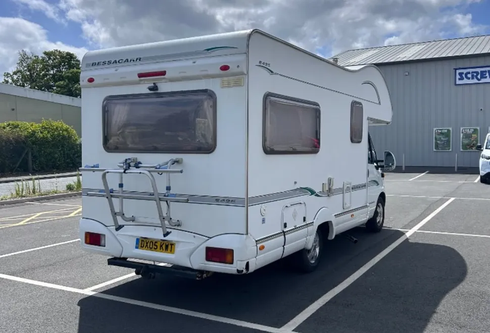 Bessacarr e425 2005