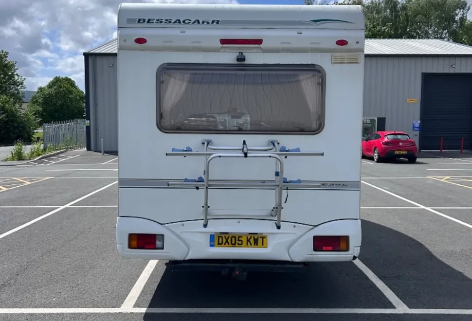 Bessacarr e425 2005