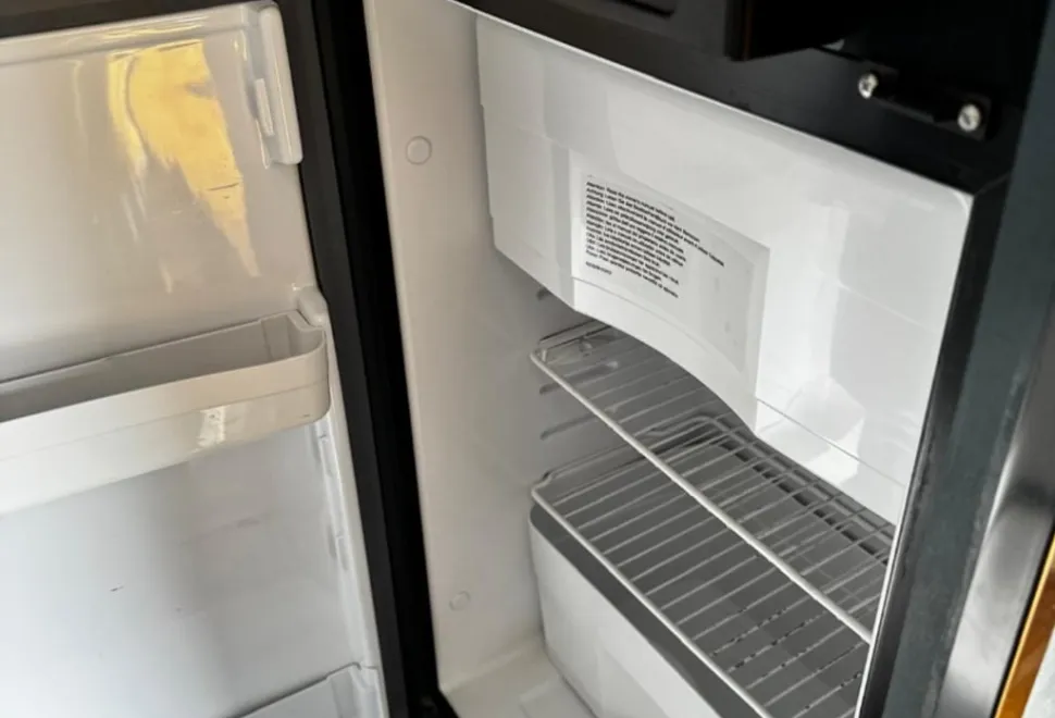 Ford transit double bed with toilet and shower 2018