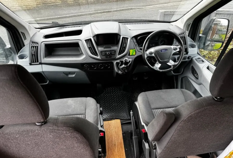 Ford transit double bed with toilet and shower 2018