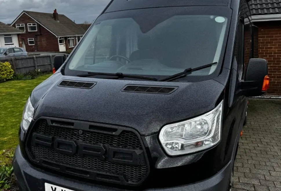 Ford transit double bed with toilet and shower 2018