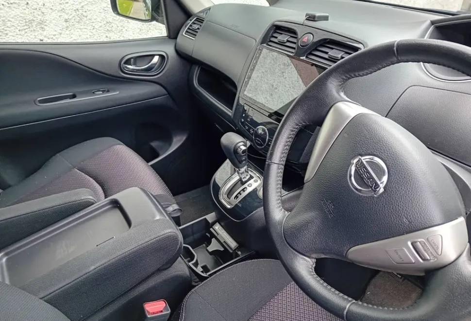 Nissan Serena 2022