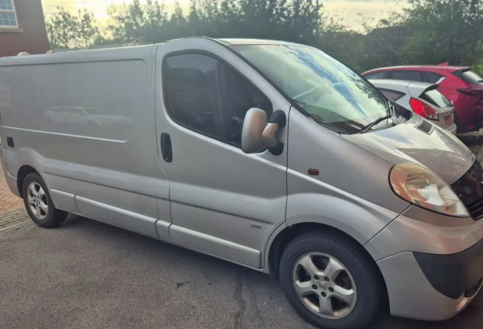Vauxhall Vivaro LWB Converted Campervan 2013
