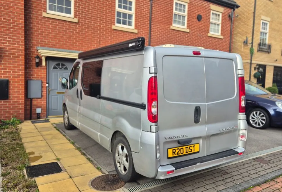 Vauxhall Vivaro LWB Converted Campervan 2013