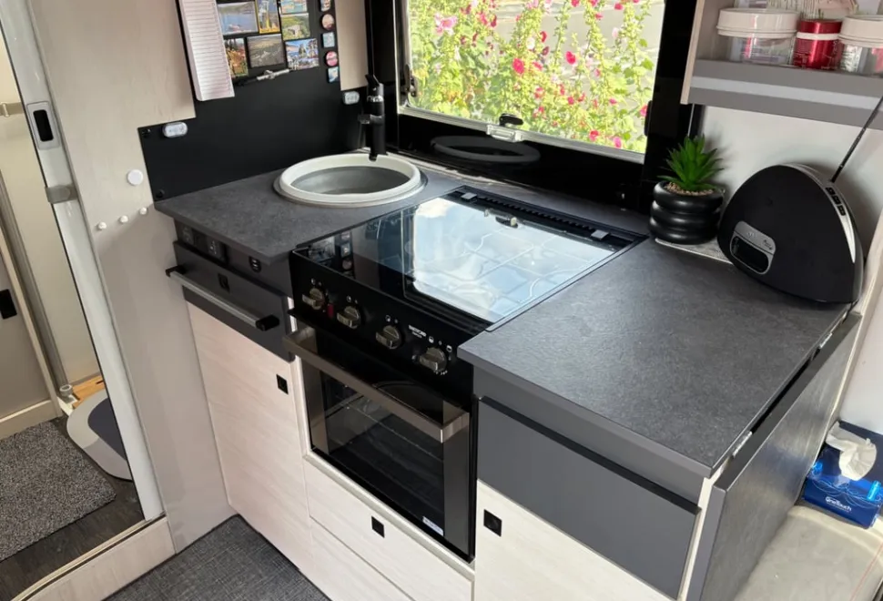 Chausson Titanium Ultimate 2023