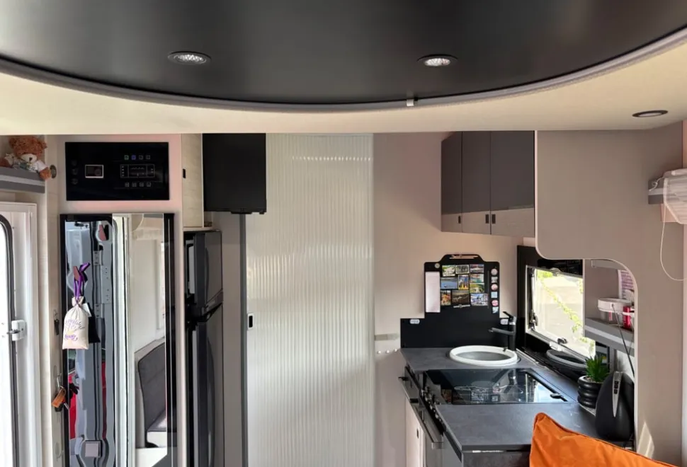 Chausson Titanium Ultimate 2023